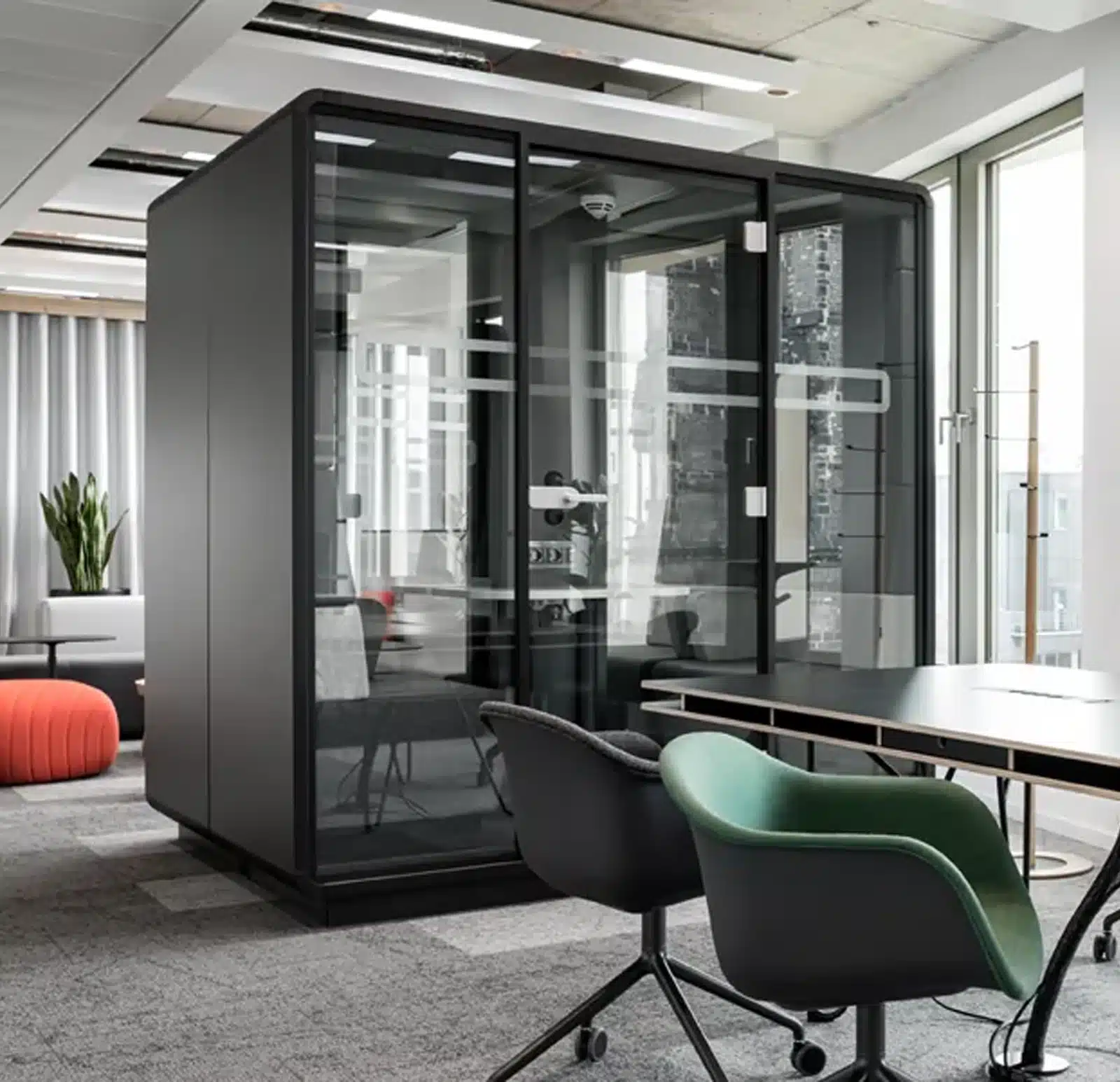 Hush Meet Pod 4