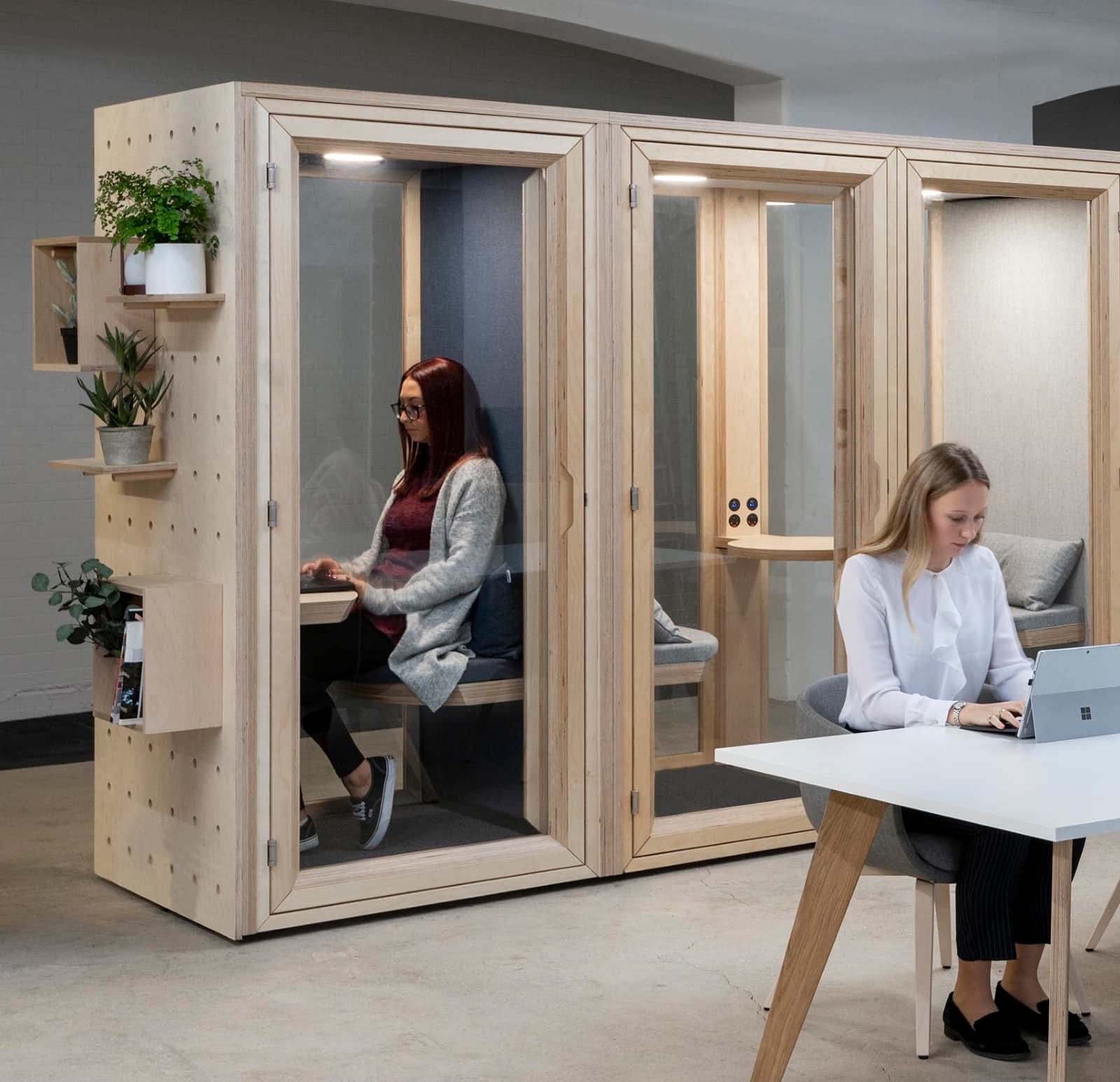 residence-phone-booth_19