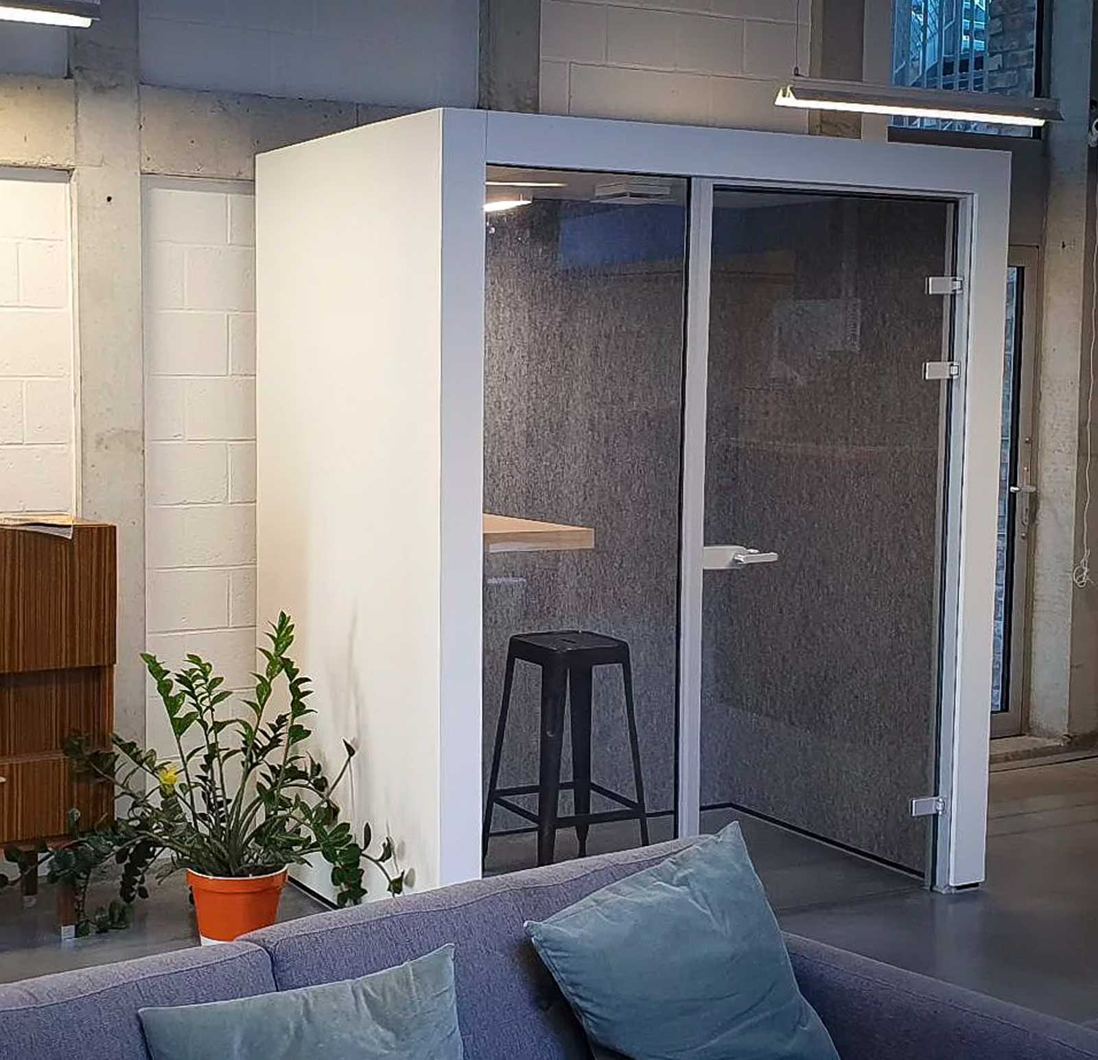 Probox Uno Meeting pod